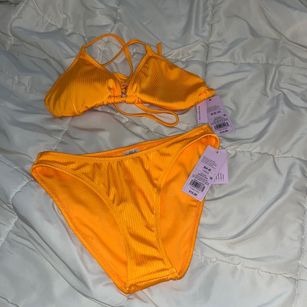 NWT bikini